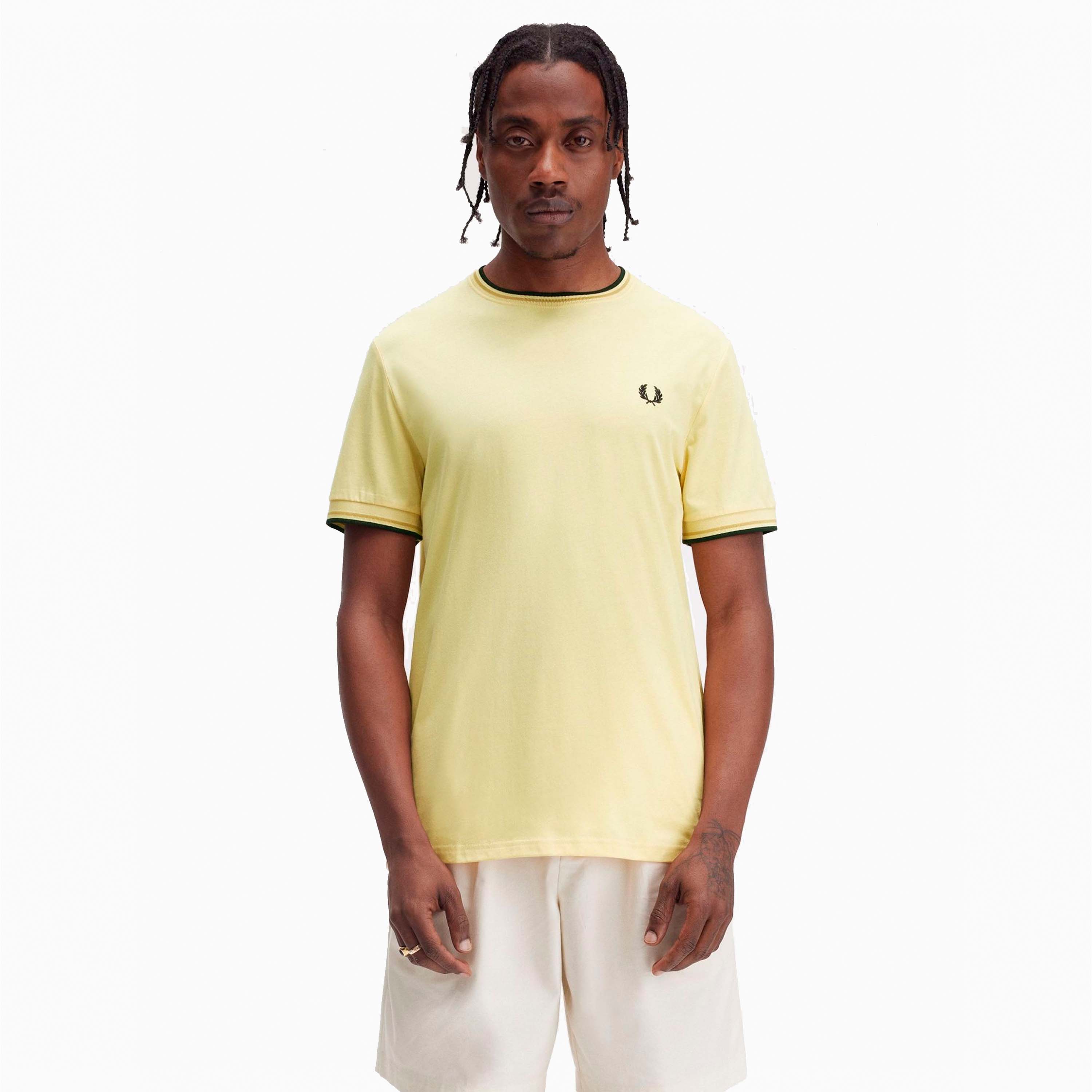 FRED PERRY TWIN TIPPED T-SHIRT YELLOW & BLACK M1588-Y61