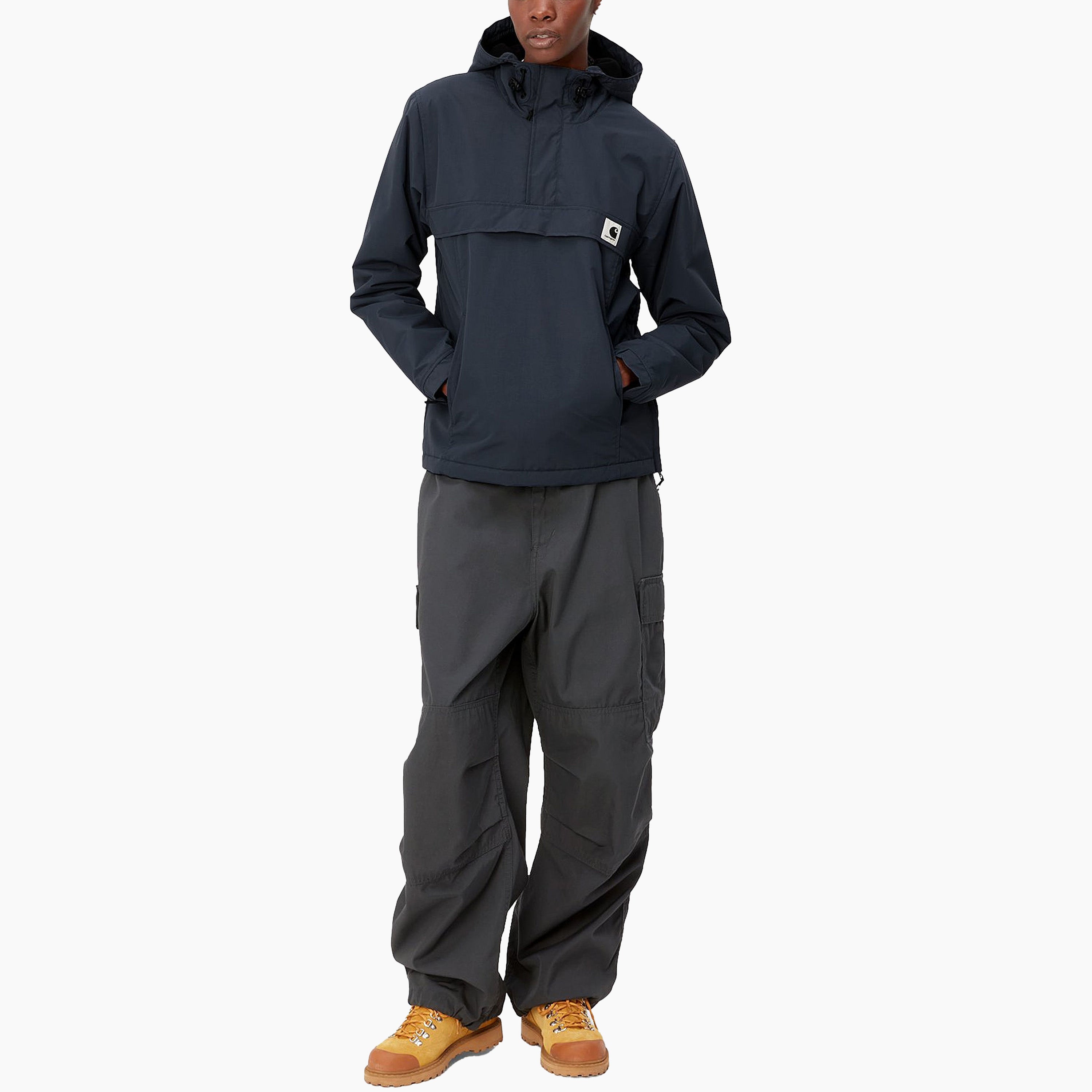 Chaqueta de Carhartt para mujer confeccionada en Supplex de nylon, un tejido ligero y repelente al agua, totalmente transpirable y de secado rápido. El tejido se ha mejorado mediante una capa de teflón que aumenta su impermeabilidad. | Chaqueta Carhartt | Chaqueta Carhartt Mujer | Carhartt Nimbus Pullover