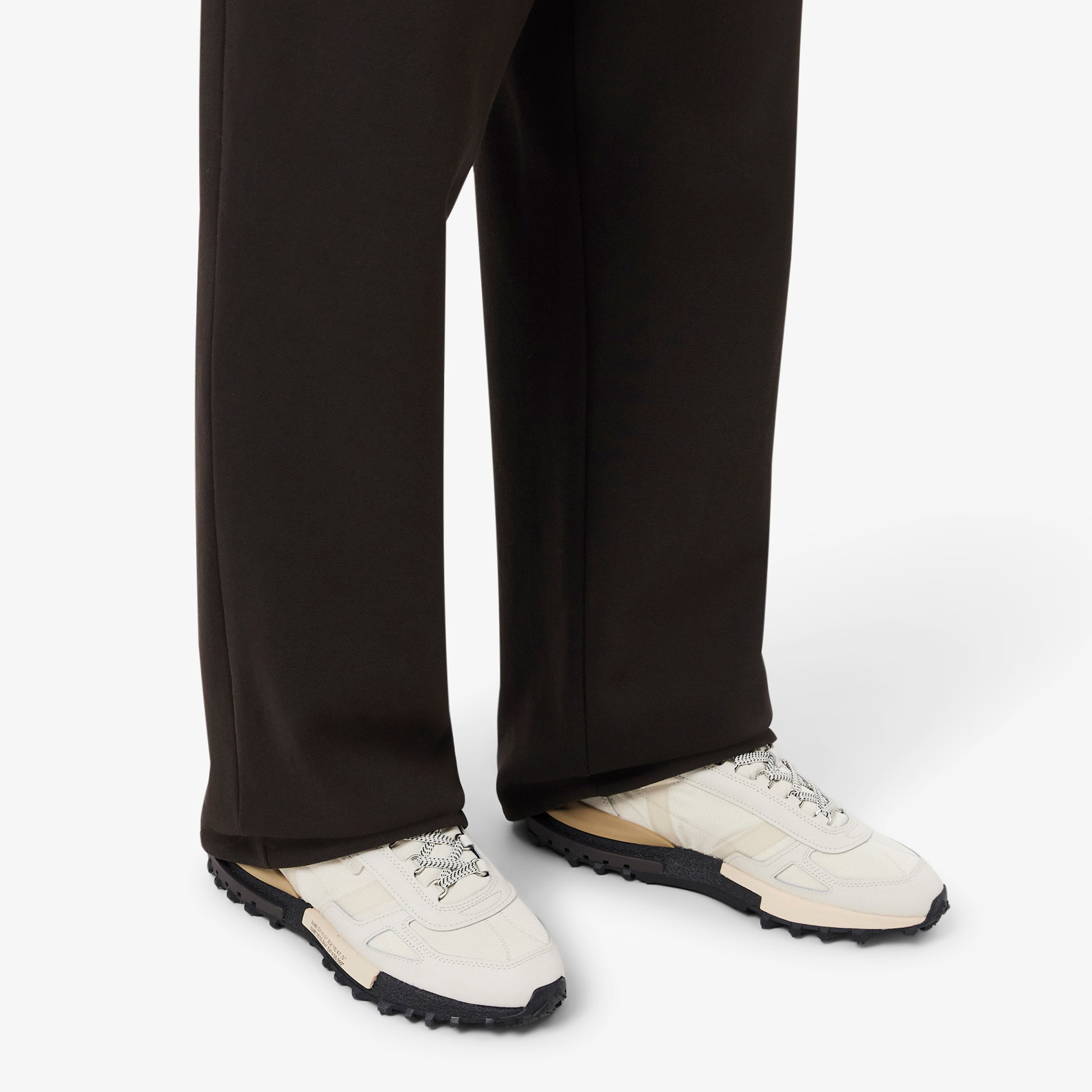 LACOSTE ELITE ACTIVE OFF WHITE DARK GRAY 50SMA0077-5A6