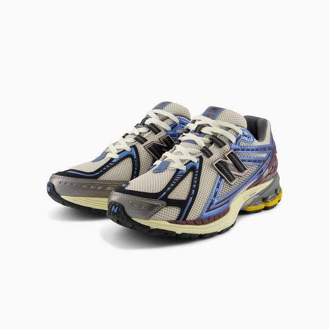 New Balance 1906r | Estas zapatillas de running se han diseñado con características que les aportan la máxima comodidad y una tecnología prémium para mantener el ritmo de tu activo estilo de vida.