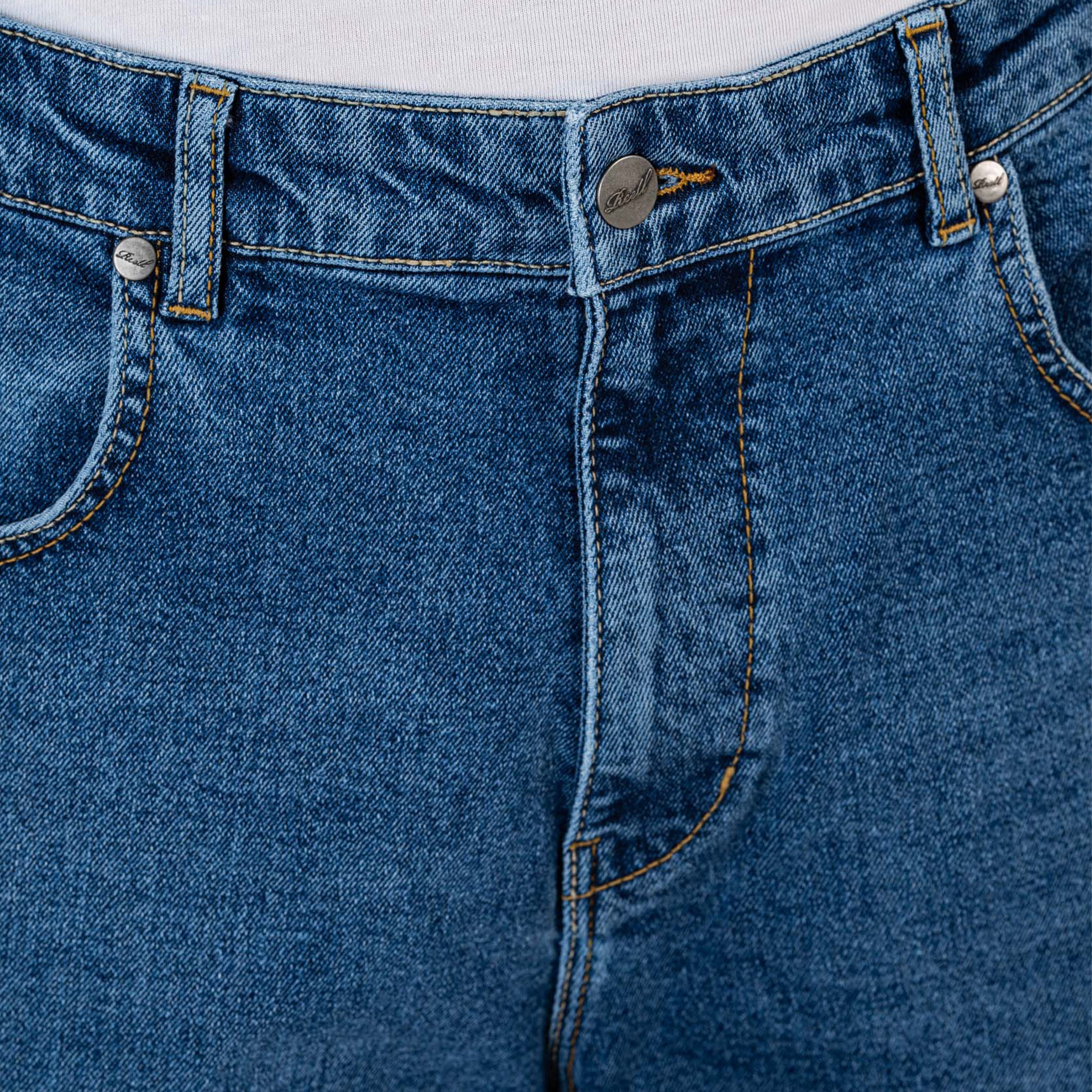 Pantalones Cortos Vaqueros | Shorts Hombre | Pantalones Cortos | El Solid Short es caracterizado por su corte holgado y ajustado, fabricado para conseguir un ajuste relajado y holgado ideal para el día a día. Este estilo de mezclilla de talle medio se basa en una construcción clásica de cinco bolsillos, que incluye un canesú trasero con bolsillos de parche biselados.