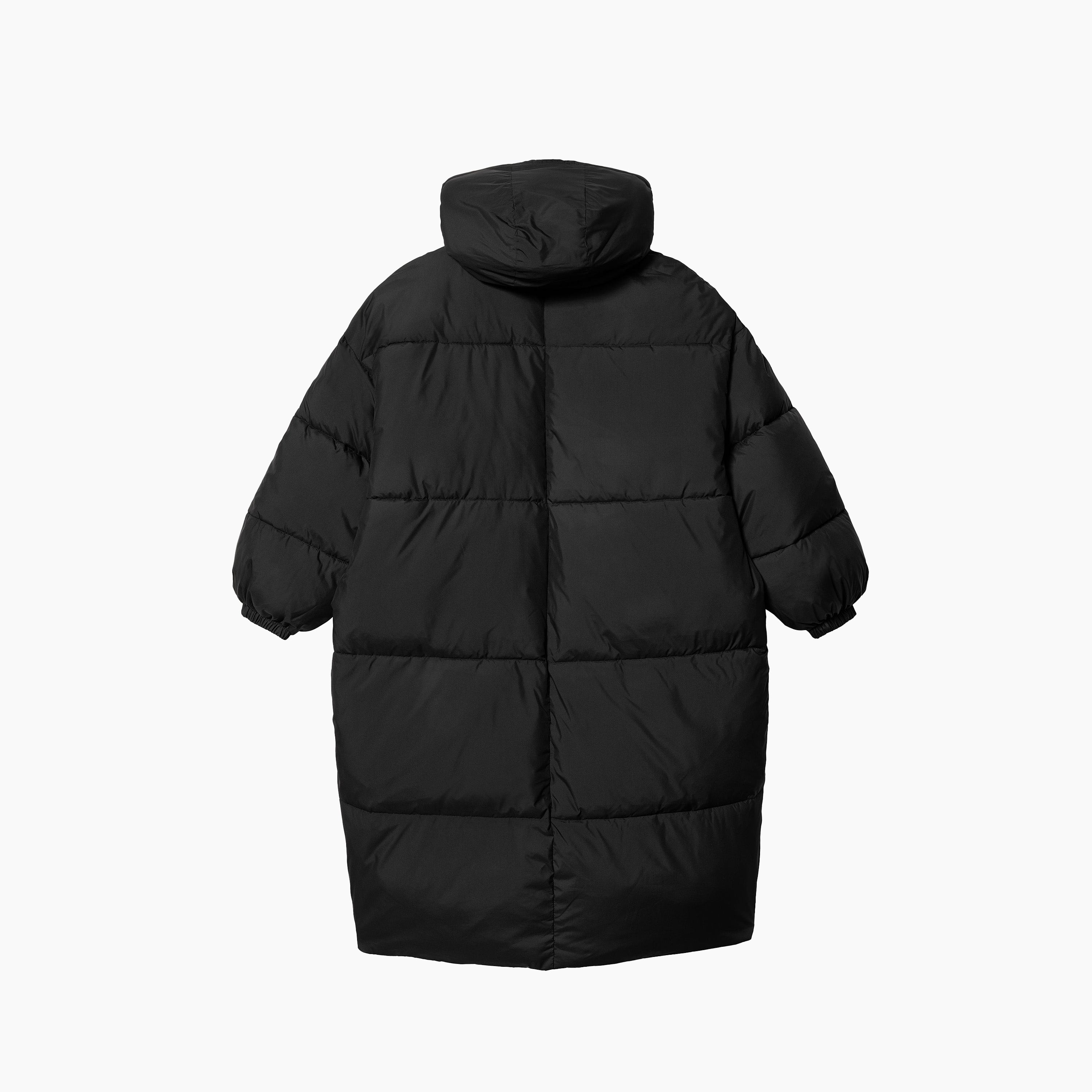Parka Carhartt | Parka para Mujer Negra | Parka para Hombre Negra | Parka para mujer fabricada en tafetán de poliéster reciclado y ligero. Incluye tecnología repelente al agua. Acolchada con pulmón artificial para que sea más cálida. Estampado con texto 'Carhartt' para rematar el diseño.