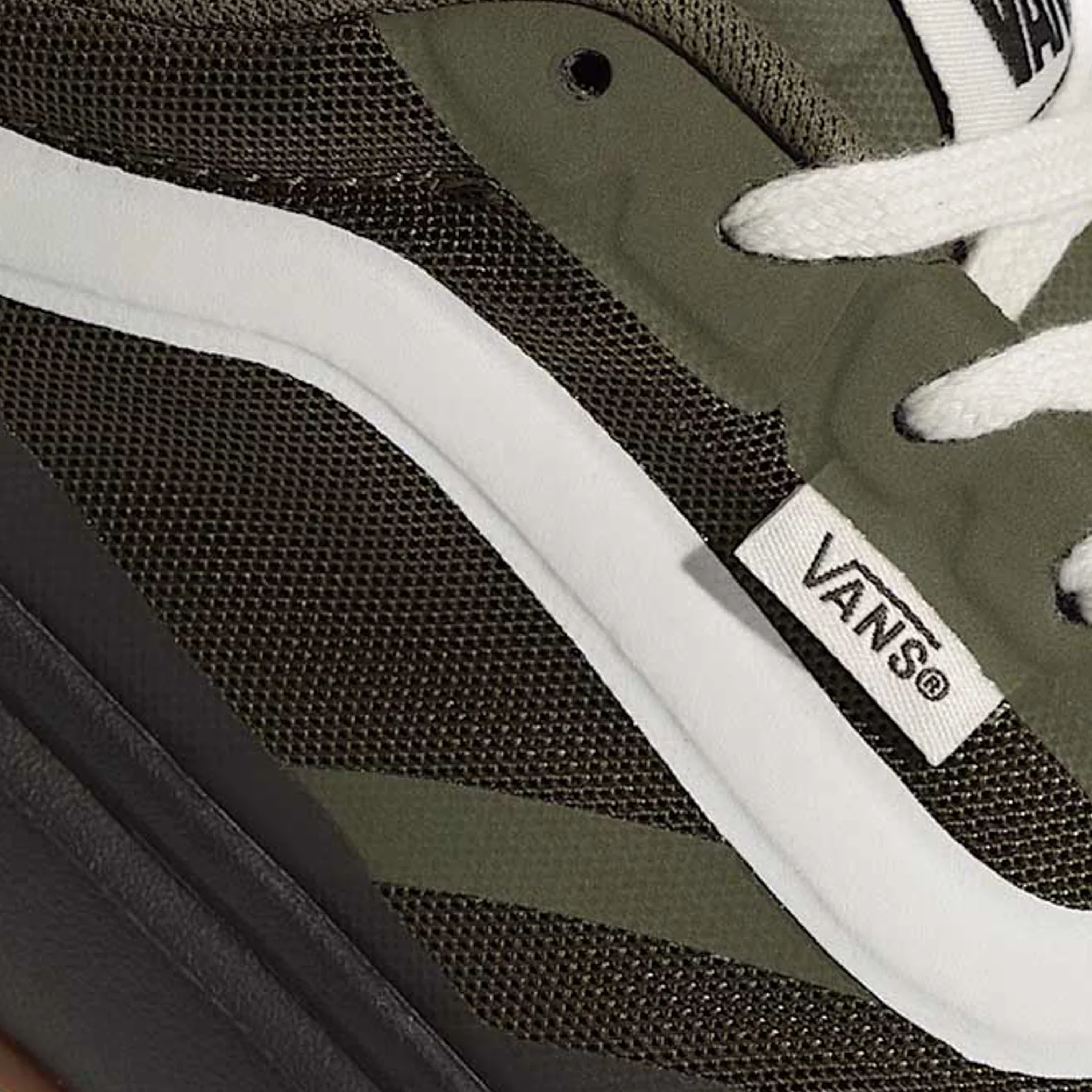 VANS ULTRARANGE 2.0 RW MOSSY OLIVE VN000EJ7FR11