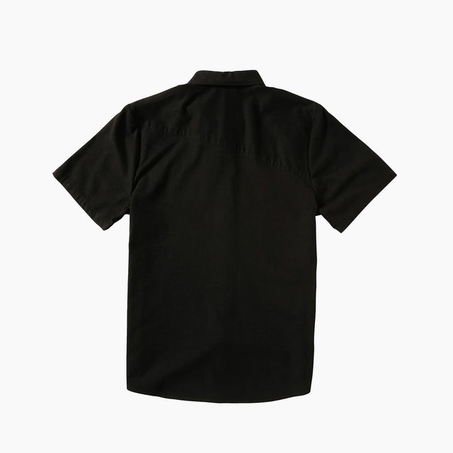 Camisas Volcom | Camisa de manga corta para hombre elegante, simple y sólido. El Everett Oxford es un estilo clásico atemporal que nunca pasará de moda. Fácil de combinar. Ajuste moderno. Cierre de botones.