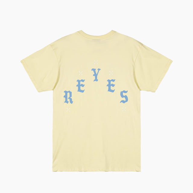 Camiseta Grimey | Camiseta de manga corta para hombre fabricada en algodón con materiales orgánicos. Presenta estampados de temporada en color azul. Corte Regular. 
