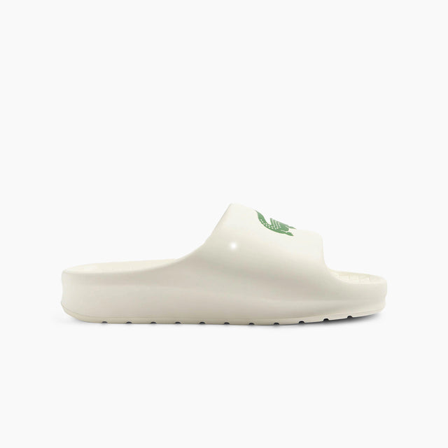 Chanclas Lacoste | Chanclas Lacoste Hombre | Disfruta de una comodidad inigualable con las chanclas Serve Slide 2.0. Modernas y resistentes, cuentan con una almohadilla extra para una sensación acolchada.