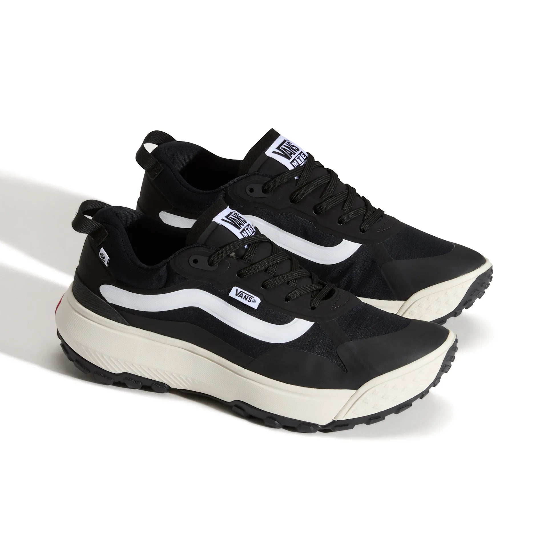 VANS CROSSPATH BLACK / WHITE VN000CVUBA21