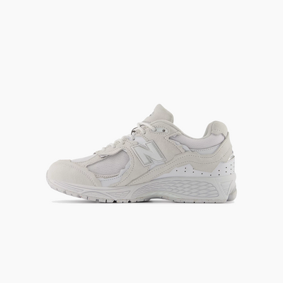 NEW BALANCE 2002R PROTECTION PACK GORE TEX WHITE REFLECTION SILVER U2002DXA