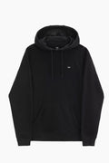 Descubre la Sudadera Vans Negra Versa Standard, perfecta para hombres que buscan estilo y comodidad. Con un bolsillo de canguro delantero para mayor funcionalidad y un logotipo OTW distintivo en el lado izquierdo. Fabricada con una composición de 88% algodón y 12% poliéster para garantizar durabilidad y confort. ¡Compra ahora!