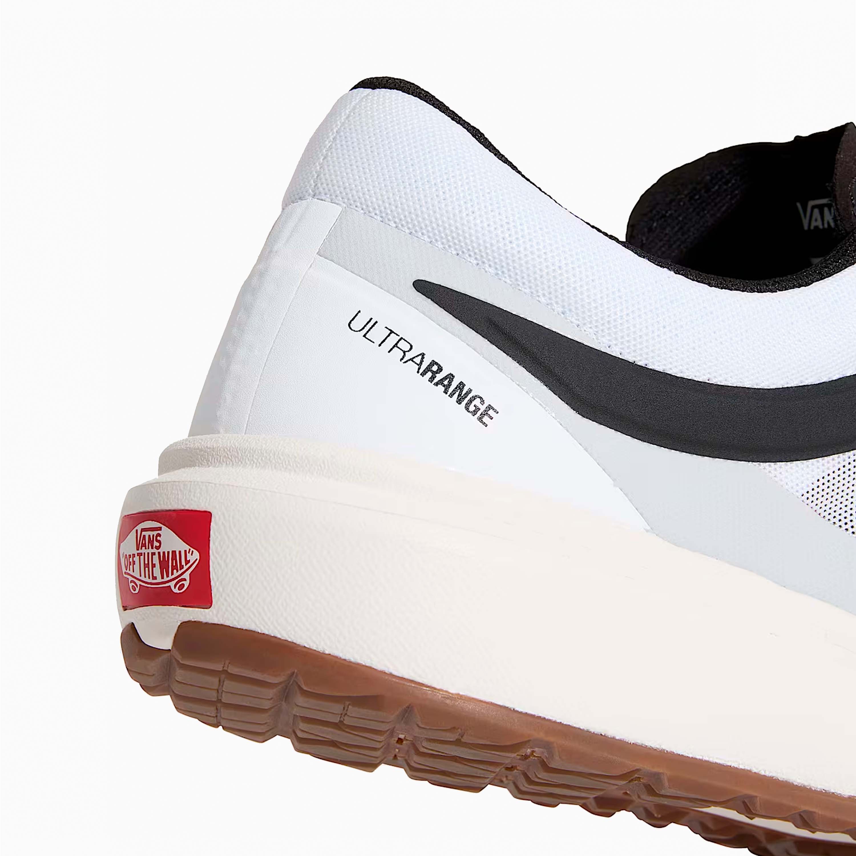VANS ULTRARANGE 2.0 RW WHITE & BLACK - VN000D60YB2