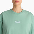 Vestidos Vans | Camiseta Vestido de Vans | El center vee es un vestido de manga corta, con corte de líneas masculinas y diseño a modo de camiseta confeccionada en algodón al 100% y decorada con un logotipo bordado en la parte delantera.