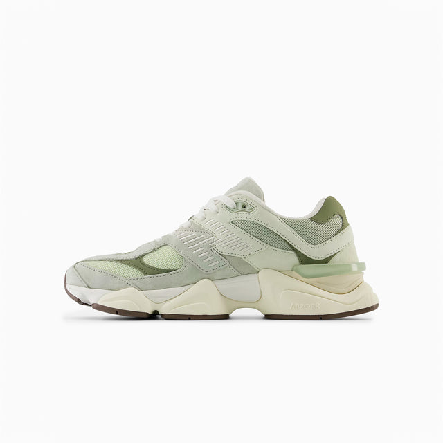 NEW BALANCE 9060 OLIVINE & LICHEN VERT ET OLIVINE FONCÉ - U9060EEC";;"