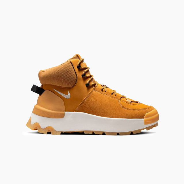 NIKE CLASSIC CITY BOOT WHEAT & BLACK AND GUM - DQ5601