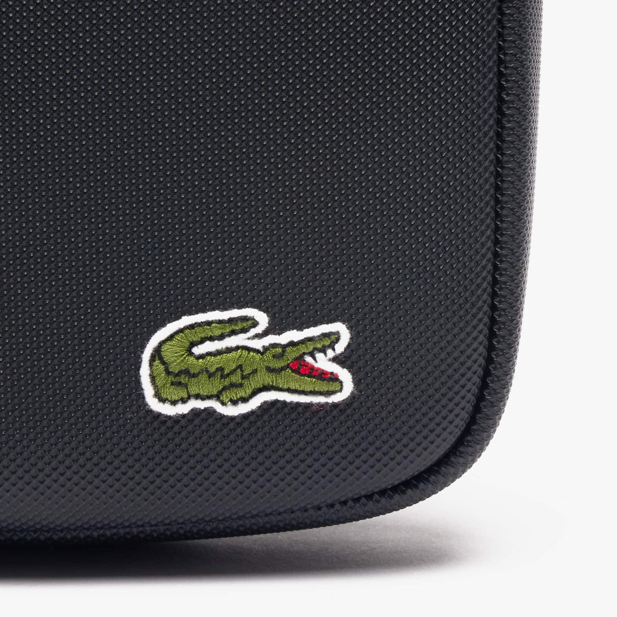 LACOSTE BANDOLERA PLANA PEQUEÑA LCST SLIMLINE NOIR NH3307LV